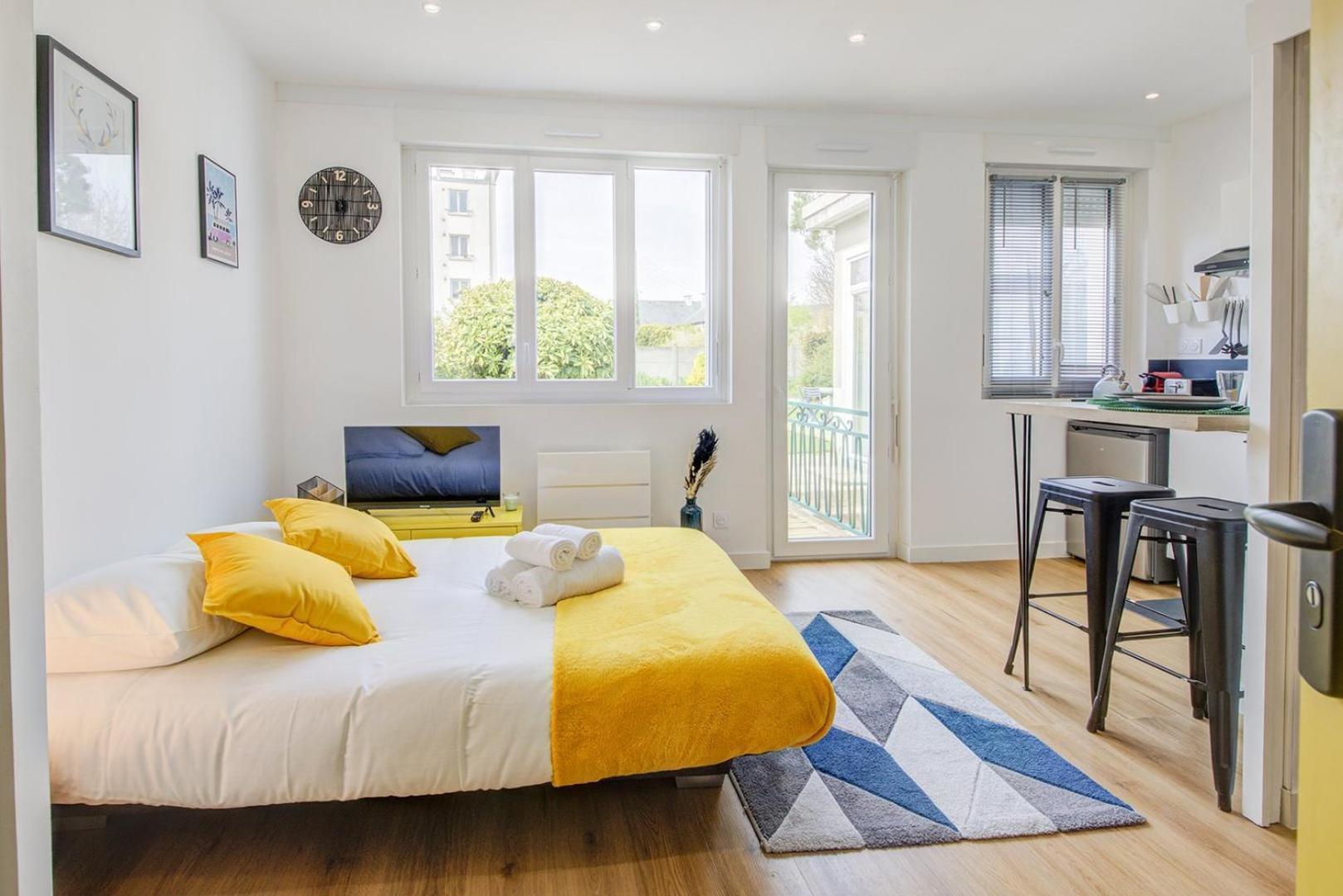 Appartement Le Yellow, Studio Renove, Tout Confort, Jardin à Saint-Jacques-de-La-Lande Extérieur photo